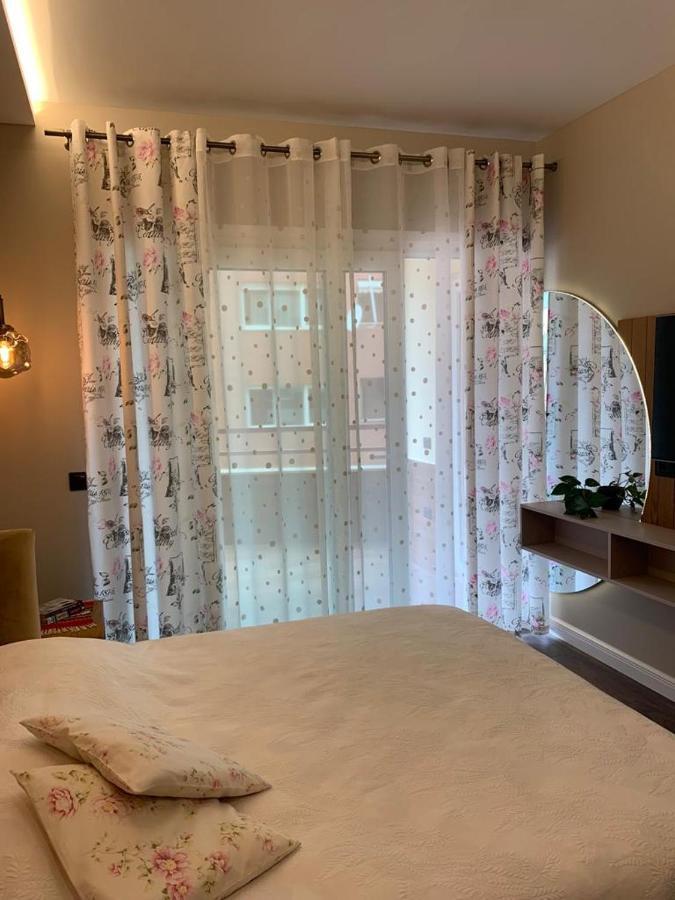 Central Deluxe Apartment Tiran Dış mekan fotoğraf