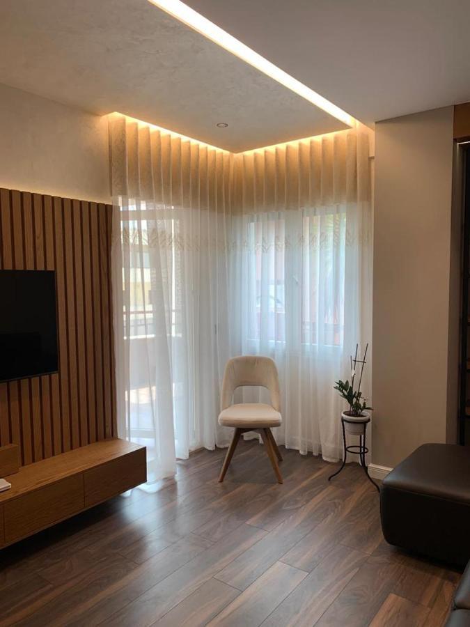 Central Deluxe Apartment Tiran Dış mekan fotoğraf