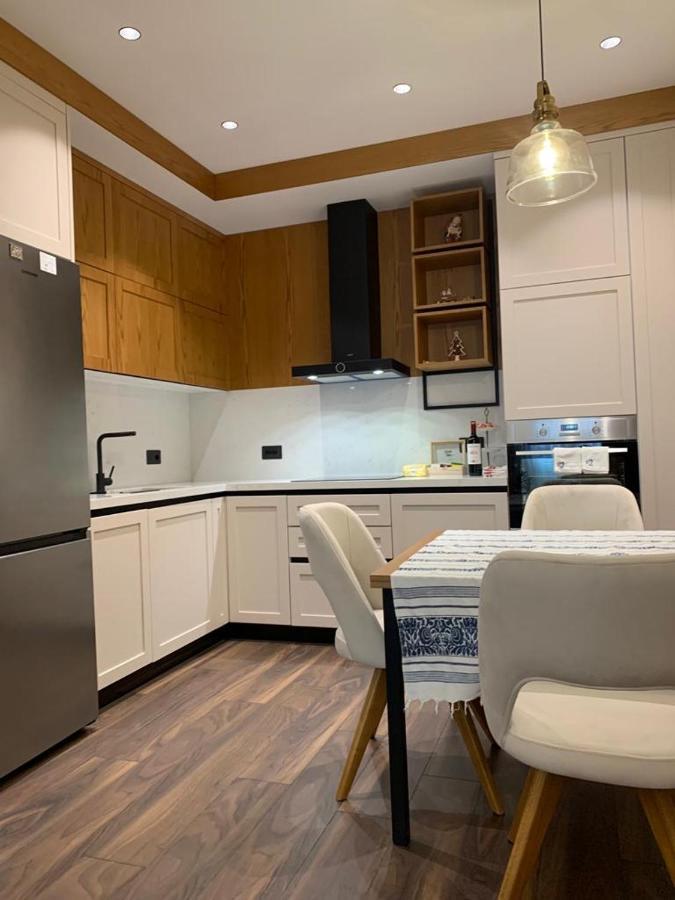 Central Deluxe Apartment Tiran Dış mekan fotoğraf